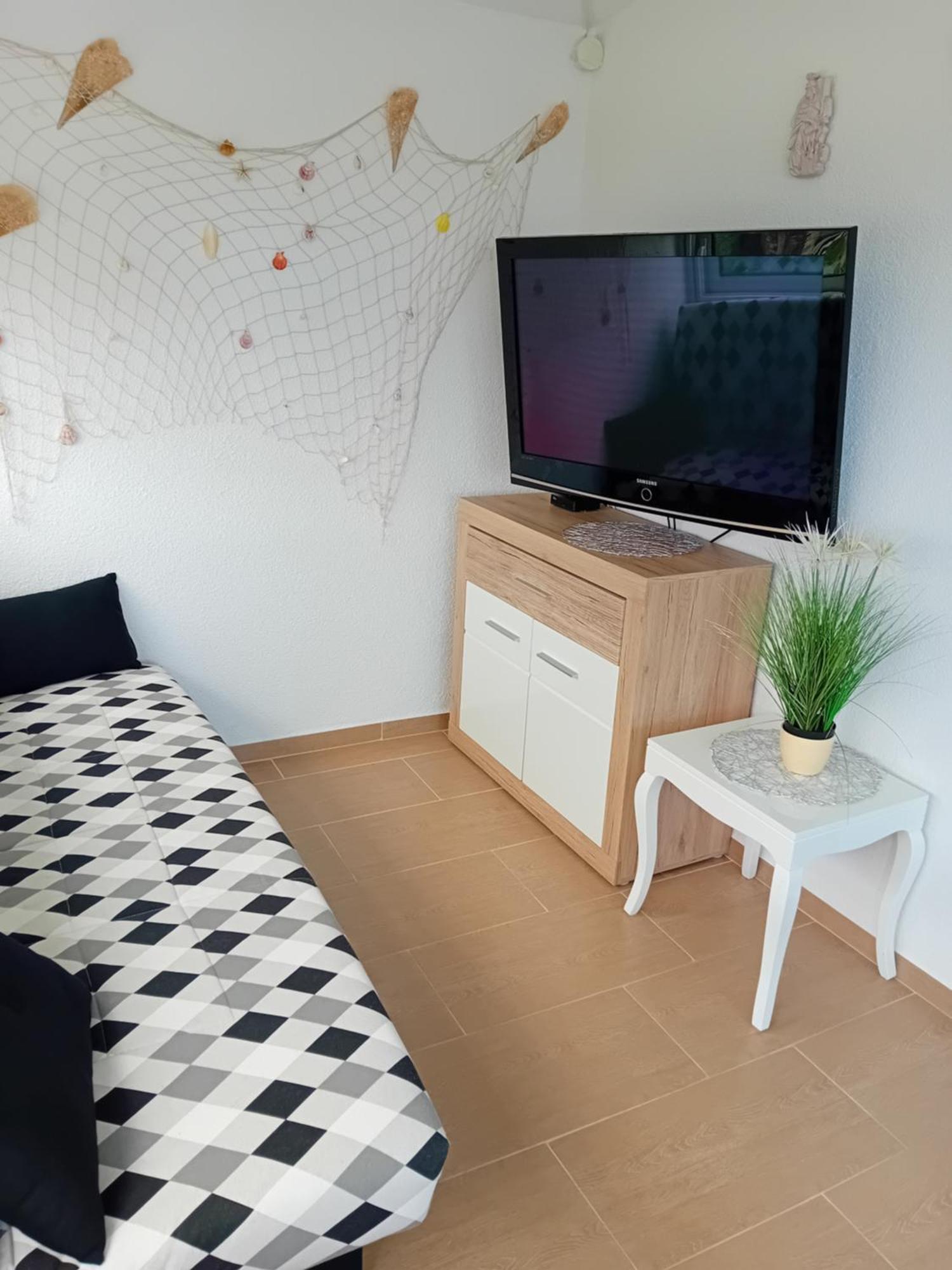 Apatmani Peternel Apartment Vir Ngoại thất bức ảnh