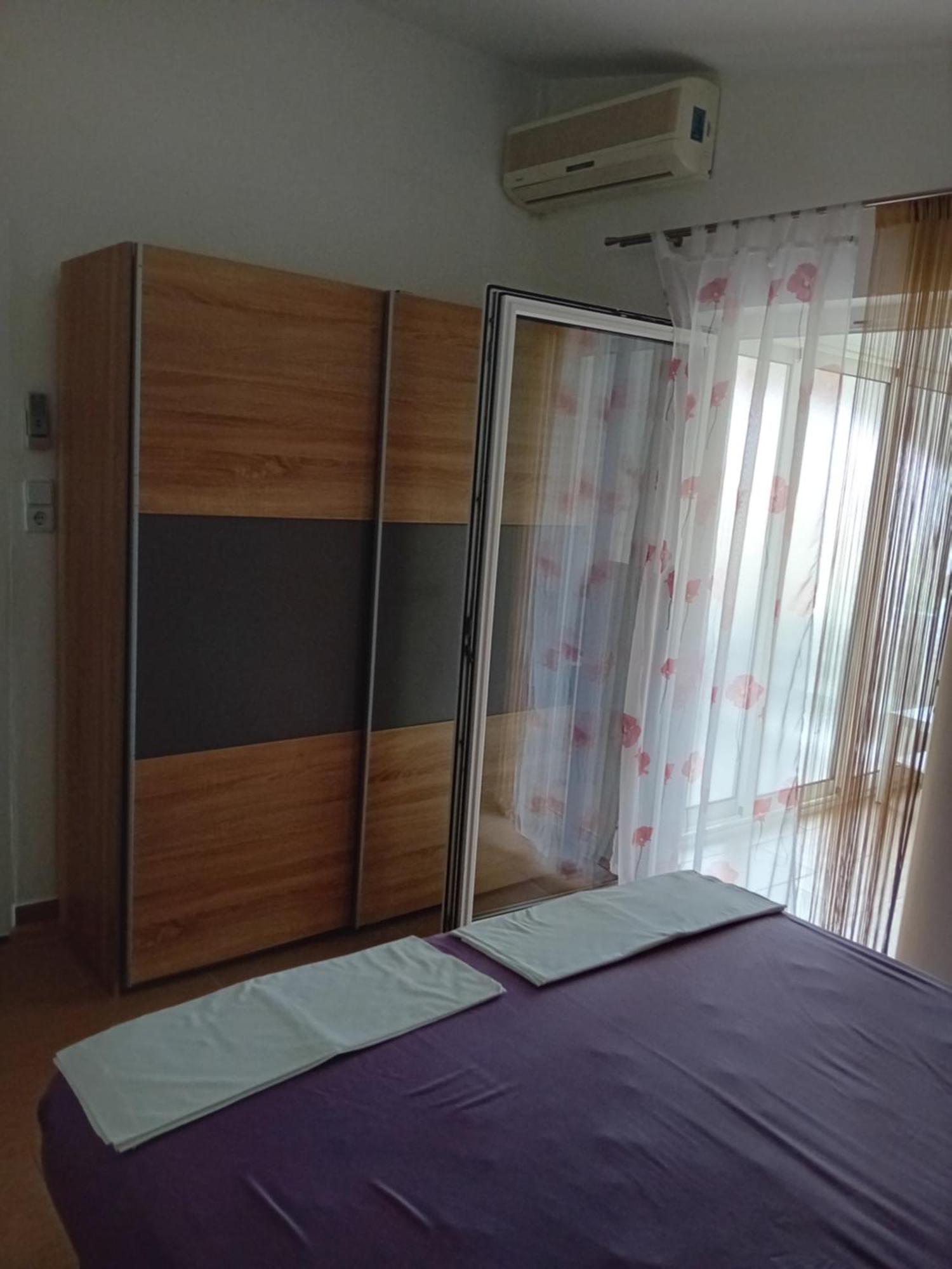 Apatmani Peternel Apartment Vir Ngoại thất bức ảnh