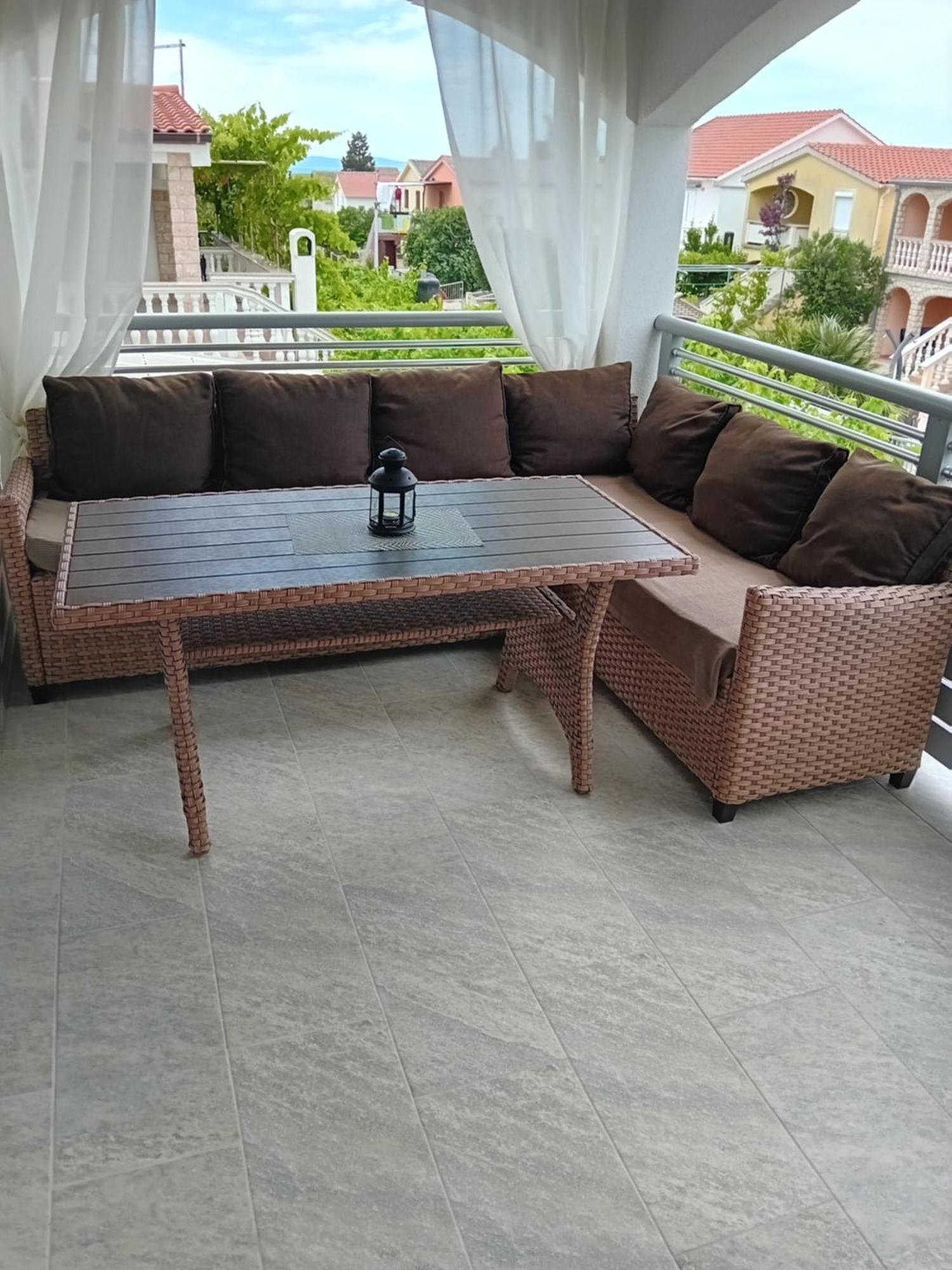 Apatmani Peternel Apartment Vir Ngoại thất bức ảnh