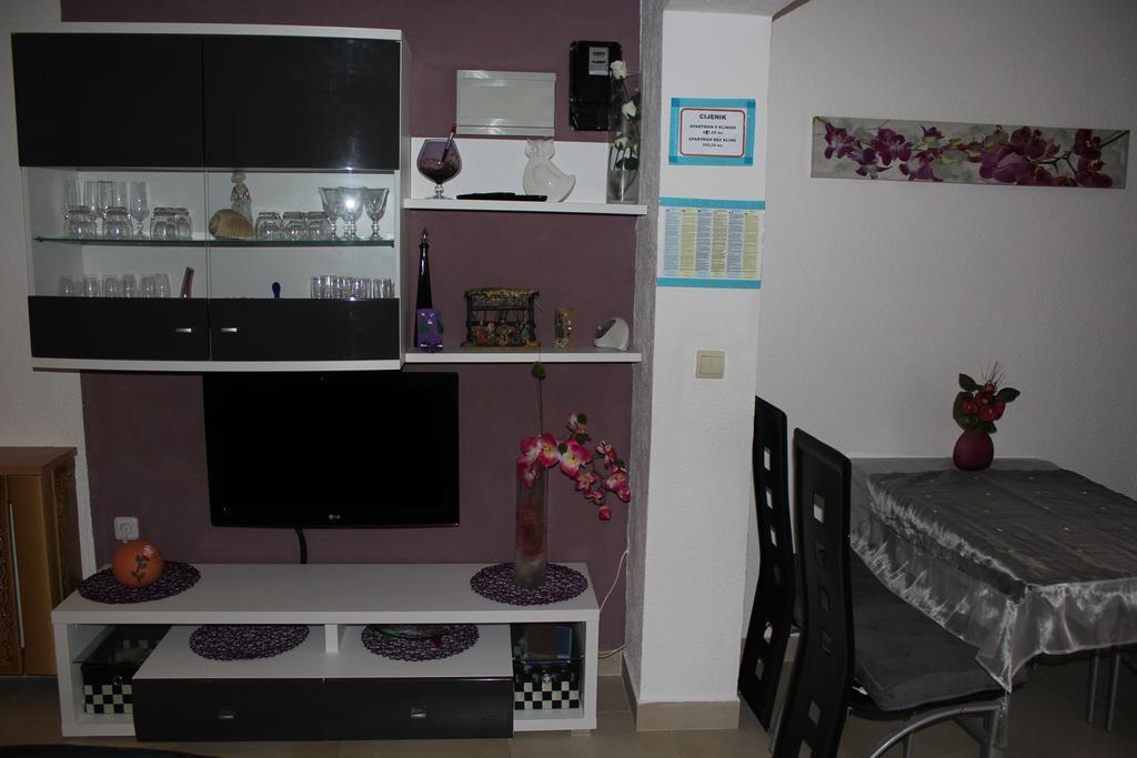 Apatmani Peternel Apartment Vir Ngoại thất bức ảnh